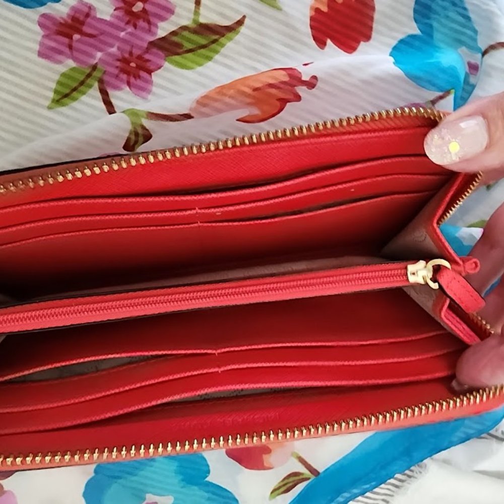 Michael Kors Selma Satchel - Picture 11 of 14